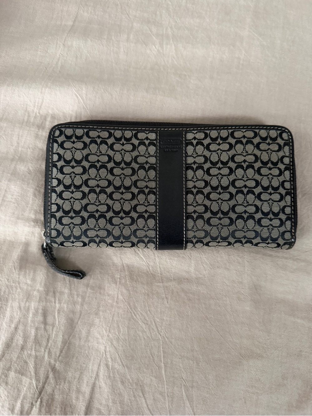 Coach Jacquard Signature Zip Wallet in Black and Gray